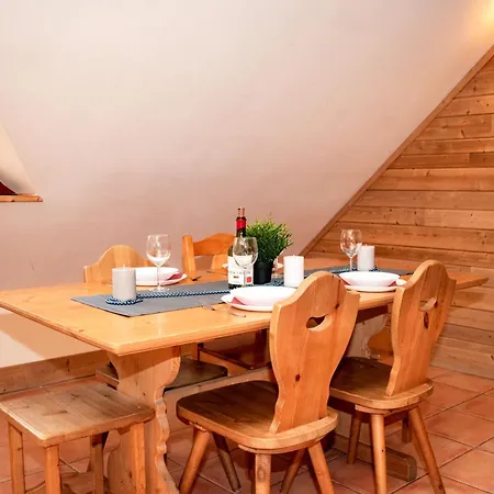 Duplex 1 Piece 6 Pers Avec Balcons Et Parking - Fr-1-504-167 アパート Uvernet-Fours